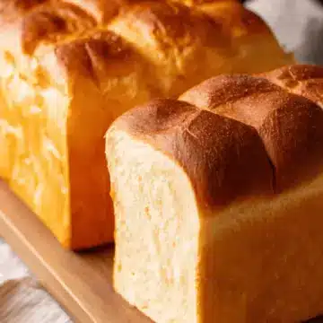 Japanese Milk Bread (Shokupan)