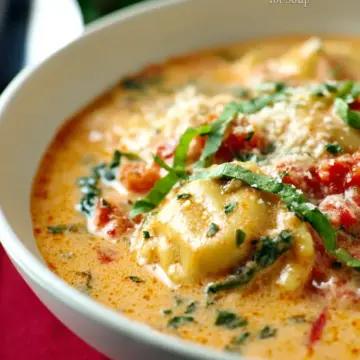 Creamy Tuscan Ravioli Soup