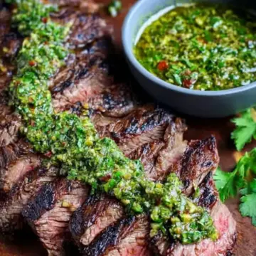 Grilled Skirt Steak with Chimichurri Sauce