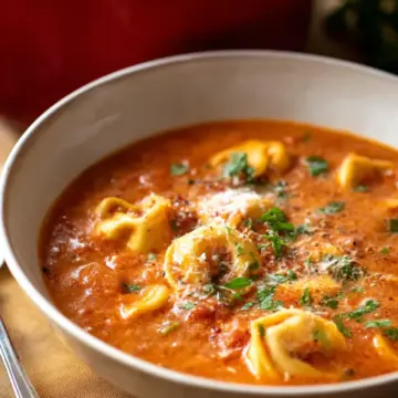 Tomato Tortellini Soup